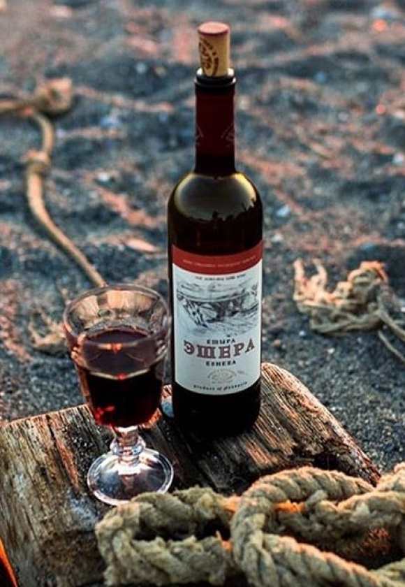 Вино лыхны абхазия красное полусладкое фото